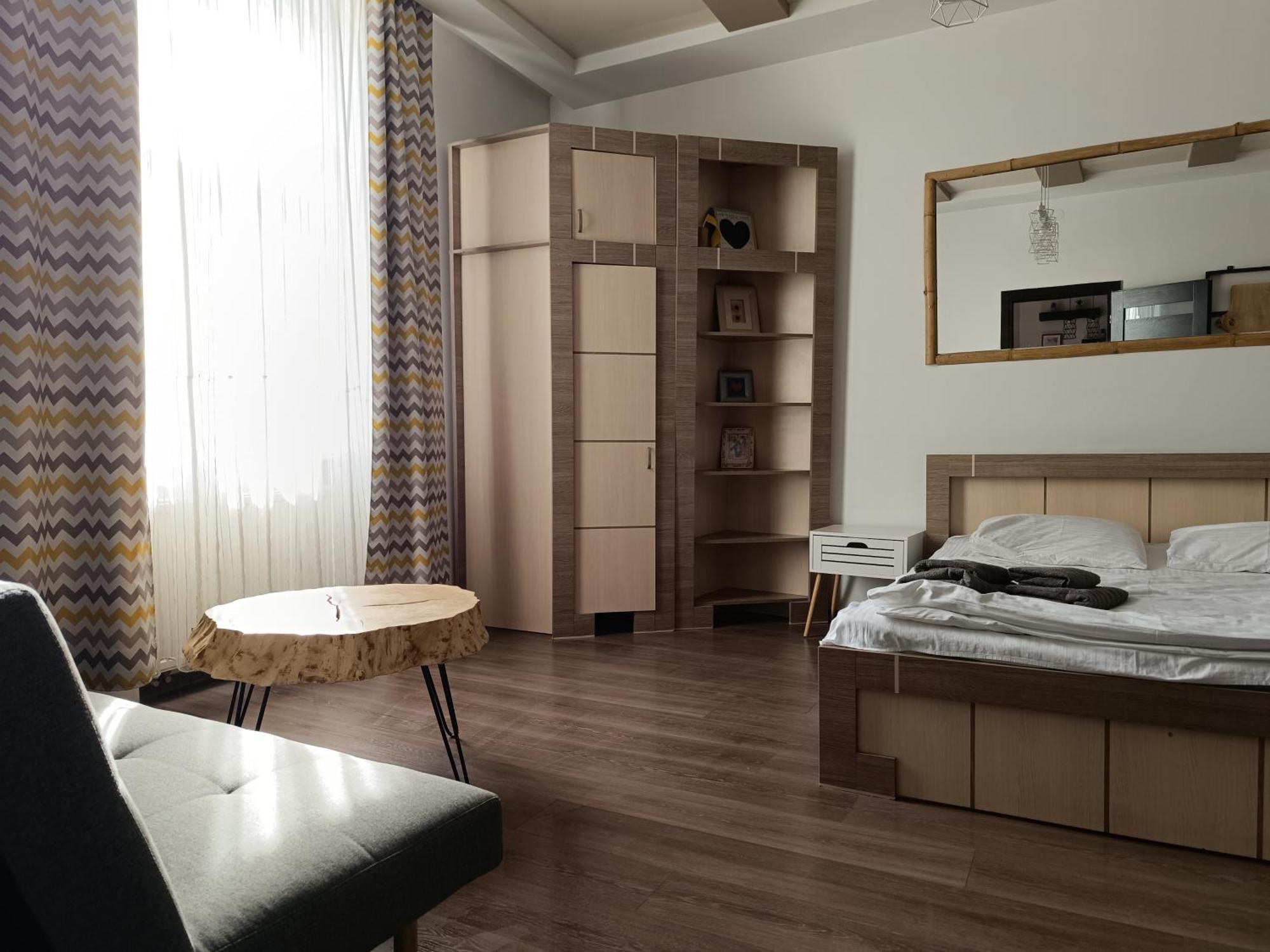 Apartments Zefir Лвив Екстериор снимка