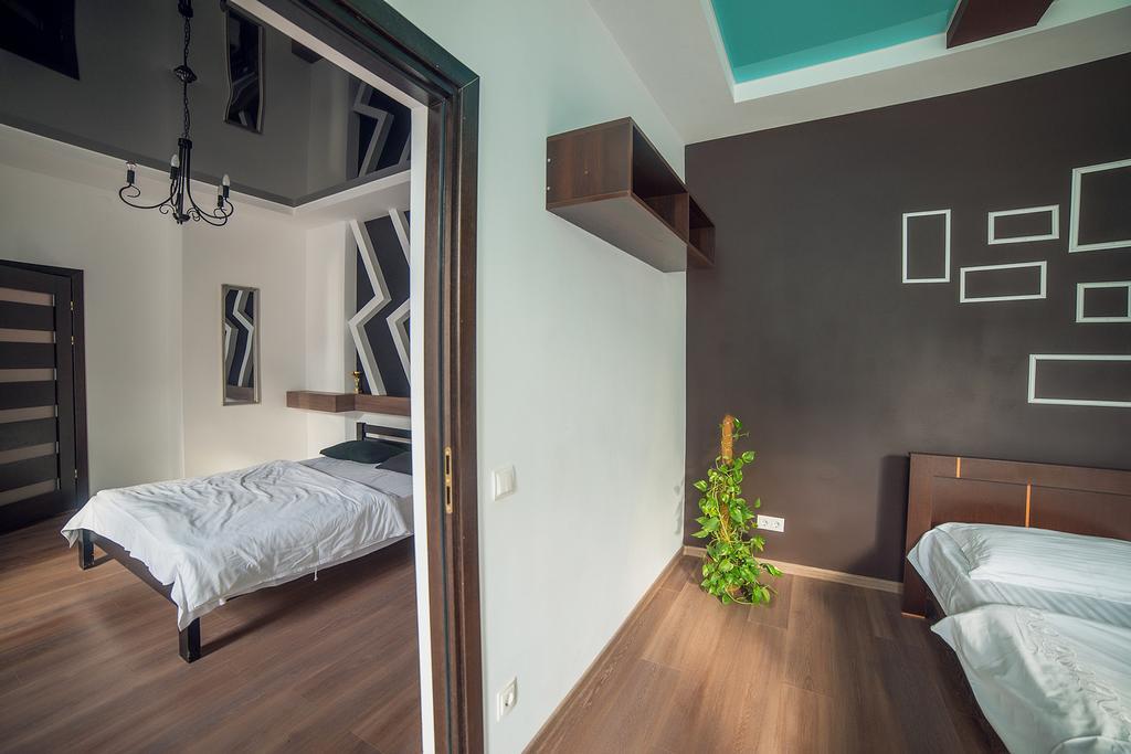 Apartments Zefir Лвив Екстериор снимка